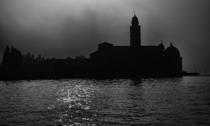 Shadow Of The Storm - Tony Teague